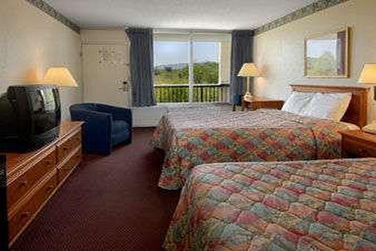 Knights Inn Newport Pokoj fotografie